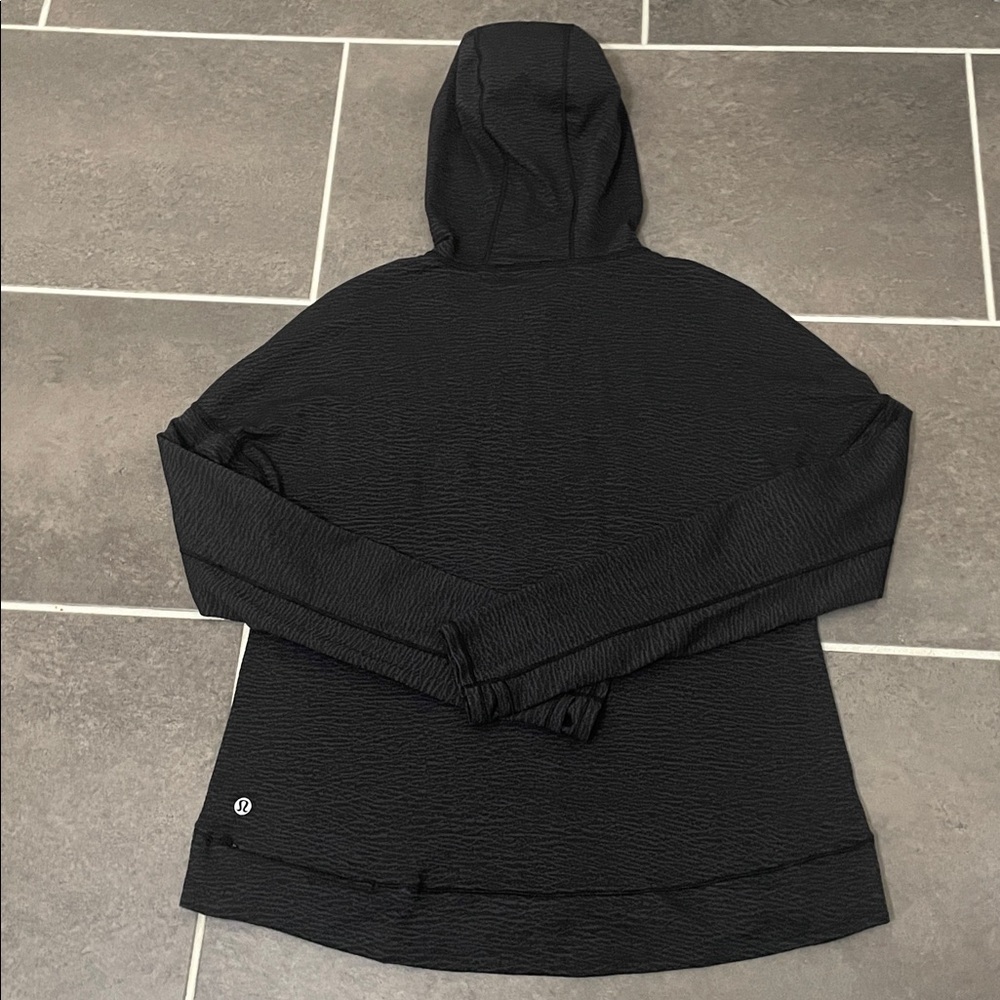Lululemon Squad Goals Hoodie size 6